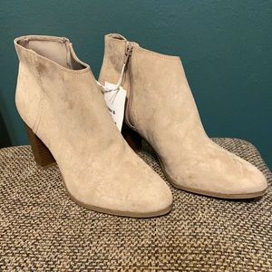 Light Taupe Bootie